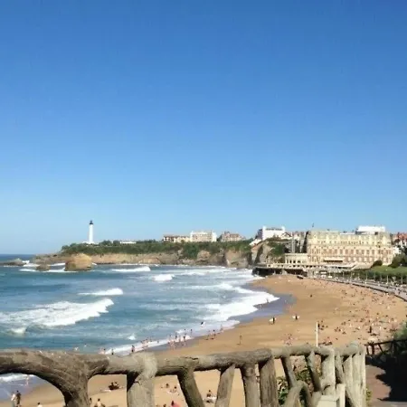 Sainte Madeleine - * Biarritz